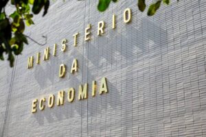 Ministério da Economia anuncia medidas para facilitar acesso de empreendedores ao crédito