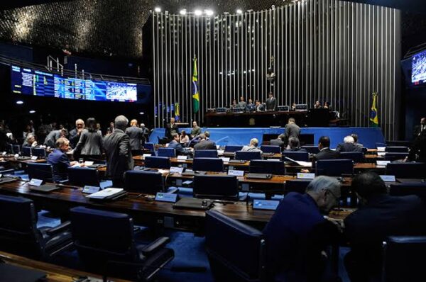 Senado estende dedução no IR de doações a fundos para pessoas com deficiência