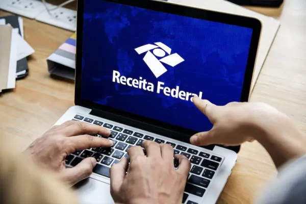 Receita Federal altera instrução normativa que dispõe sobre obrigatoriedade da DCTFWeb