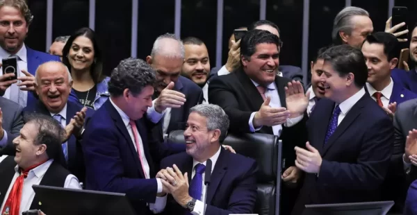 Reforma tributária: confira 8 temas que ainda serão debatidos e regulamentados