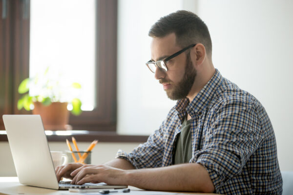 Manutenção do MEI: o que fazer em caso de dívidas ou CNPJ inapto