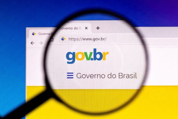 Receita Federal implementa medidas de segurança migrando serviços para acesso exclusivo pela conta gov.br