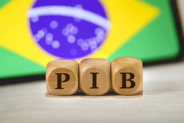 Mercado financeiro reduz estimativa de inflação e vê alta maior do PIB em 2023